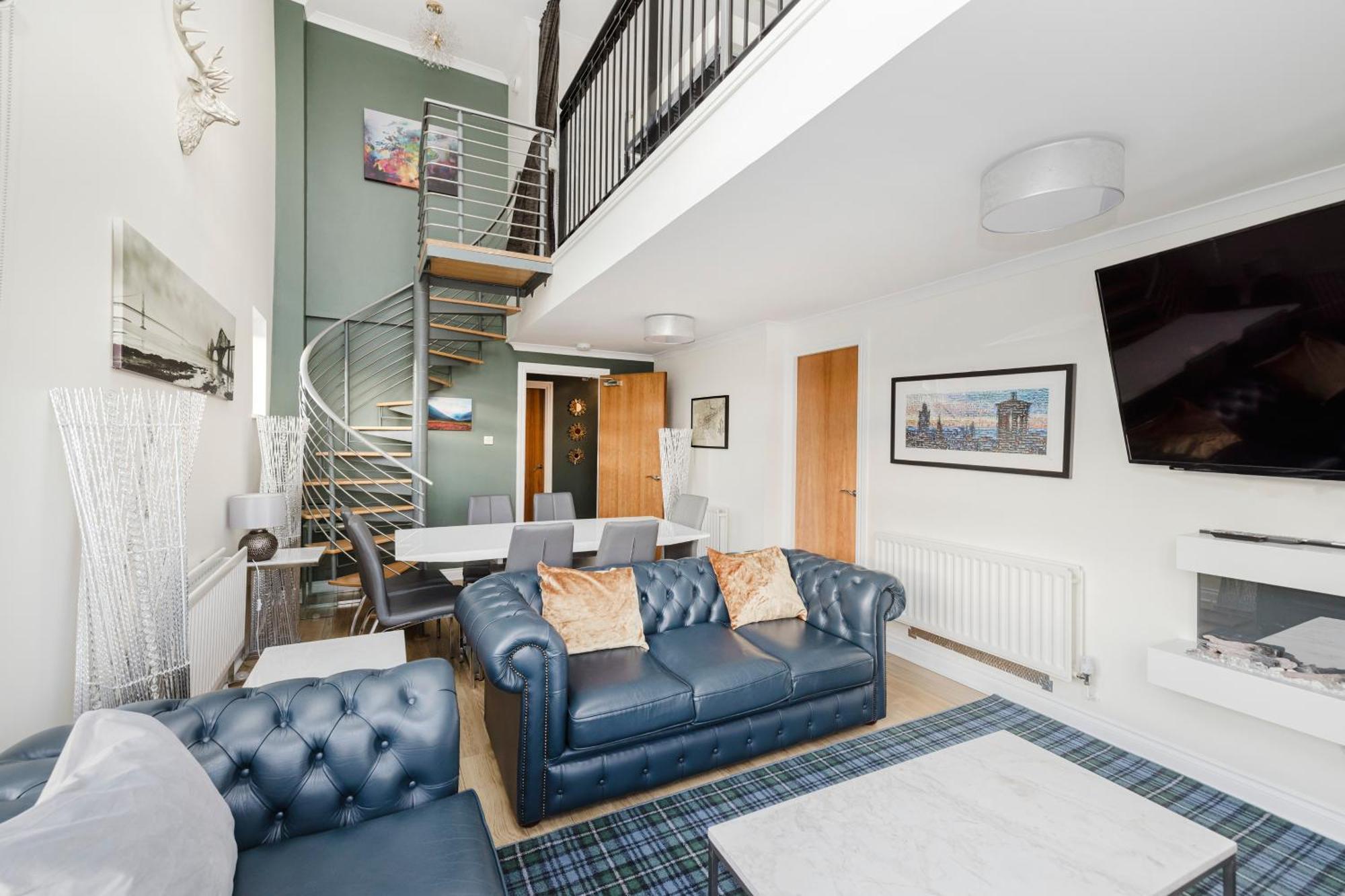 Joivy Stylish Apartment With Balcony In Old Town EDI Eksteriør billede